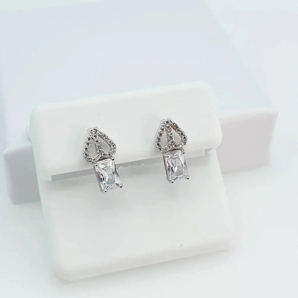 "925 Sterling Silver Cubic Zirconia Earrings, U19254815 - Picture 8 of 11
